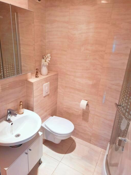 Apartman Nane Solin Exteriér fotografie