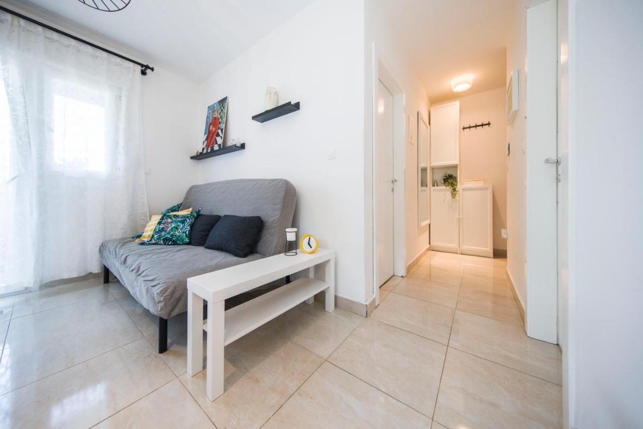 Apartman Nane Solin Exteriér fotografie